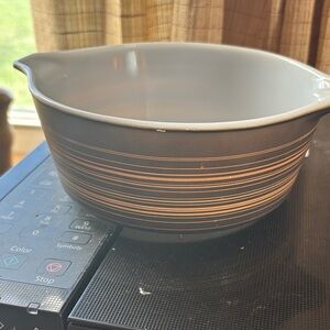 Pyrex 472 Terra no lid